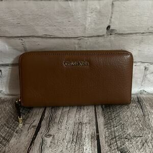 Calvin Klein Brown Leather Wallet, Pre-owned